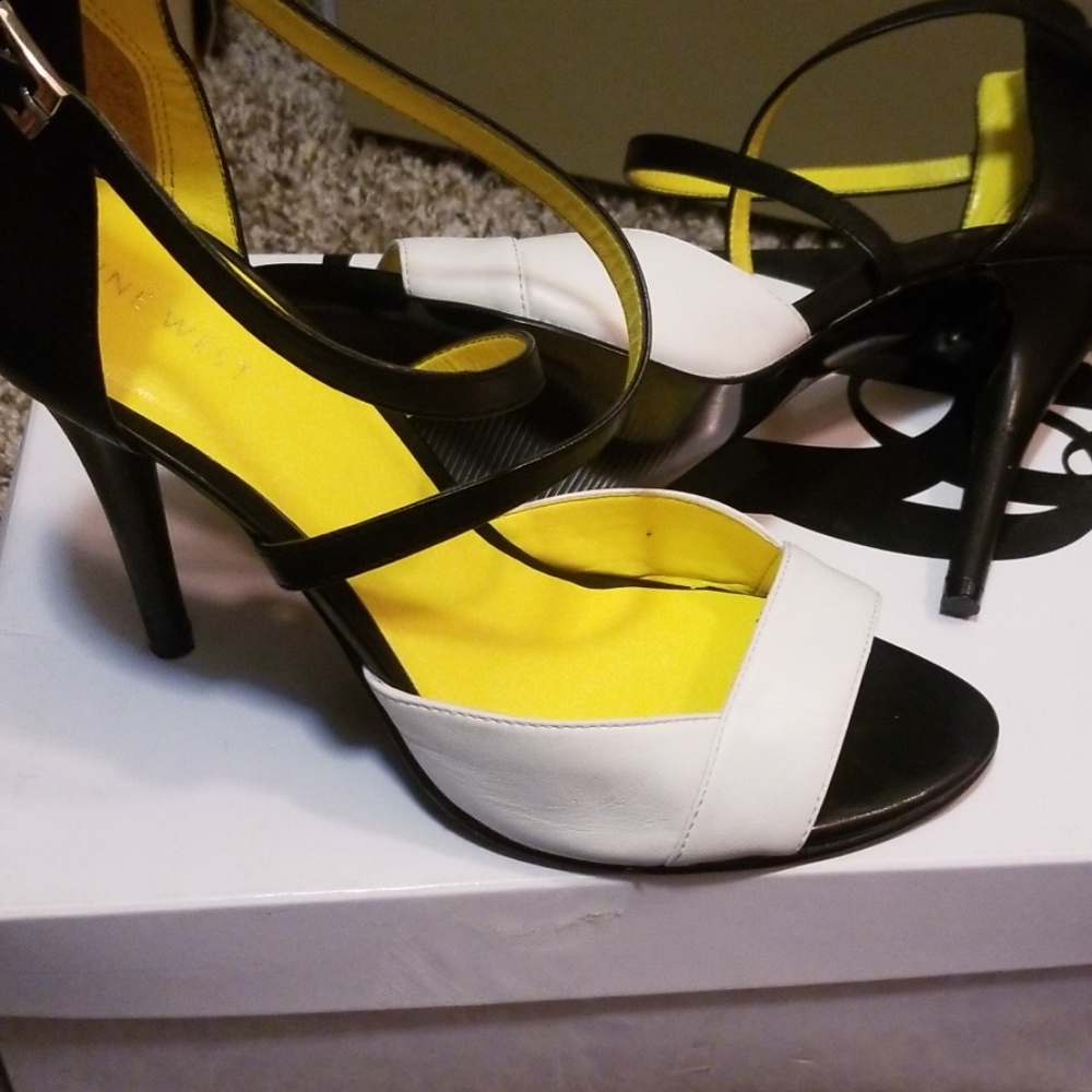 Nine West Pumps